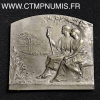 MEDAILLE PLAQUE ARGENT COUPLE ASSIS R/ ENFANT NU PAR BAUDICHON